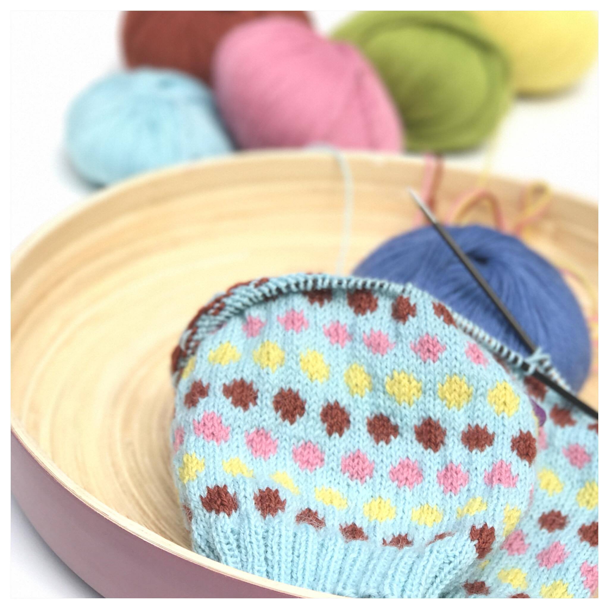 Knitting Inna-fargene